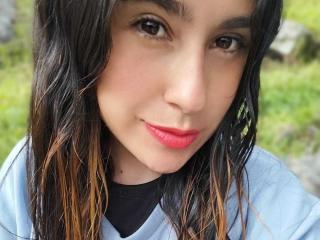 RousseWang - Live sex cam - 23299301