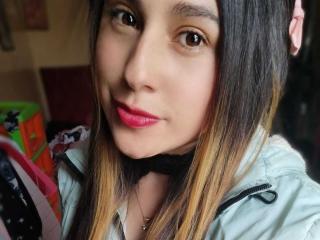 RousseWang - Live sex cam - 23299521