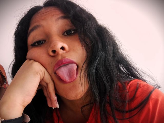 AbbyBlack69 - Sexe cam en vivo - 23299641