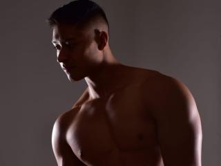 WadeT - Sexe cam en vivo - 23299793