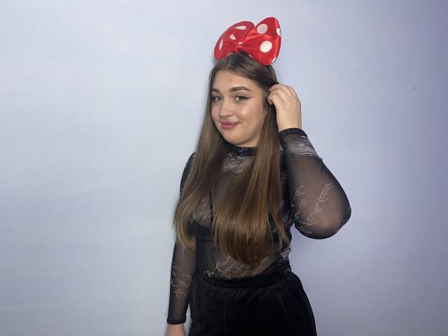 MaidyDinns - Live sex cam - 23301605