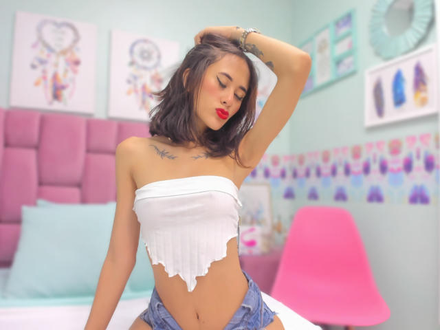 HarleyRoods - Porno na żywo i seks kamera - 23304197