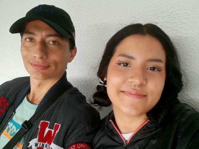 MiaAndJackk - Live sex cam - 23319693