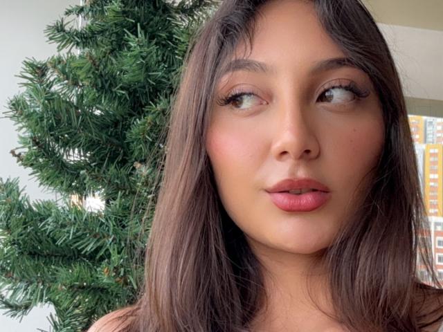 DianaFernandezz - Live sexe cam - 23320213