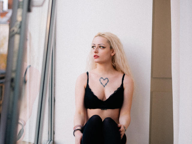 NateLove - Live Sex Cam - 23324753