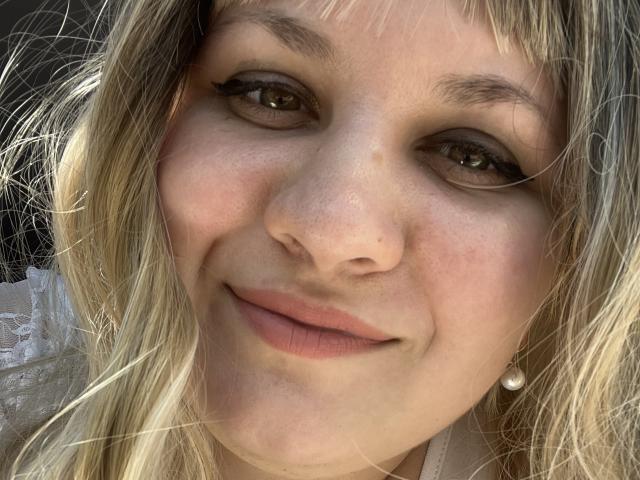 AlisaMi - Live sex cam - 23325517