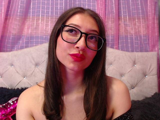 ElizabethMorrison - Live sex cam - 23326953