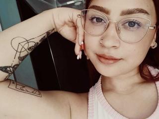 IsabellaGarcez - Live sex cam - 23327397
