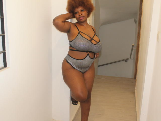 Annykaa - Sexe cam en vivo - 23329841