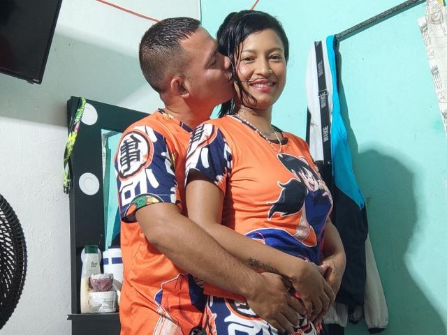 CoupleHotest69 - Live porn &amp; sex cam - 23330221