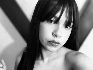 AngelinePetti - Live sex cam - 23331693