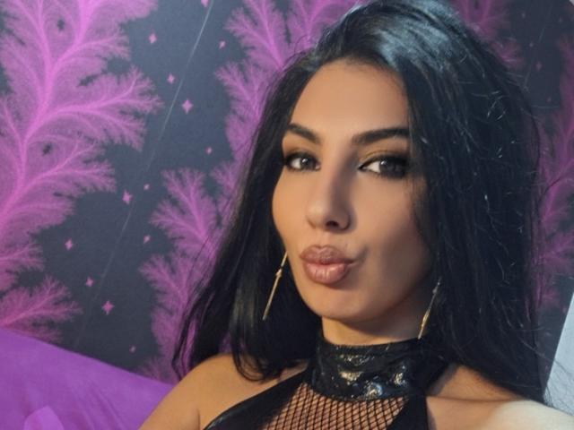 BrunetteBabe69 - Live porn &amp; sex cam - 23332637
