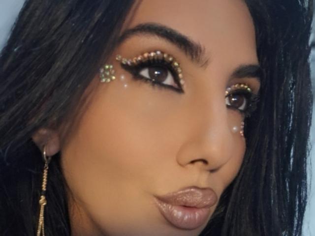 BrunetteBabe69 - Live sex cam - 23332713