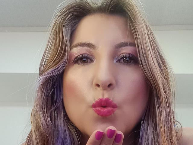 JolieMatureI - Sexe cam en vivo - 23336797