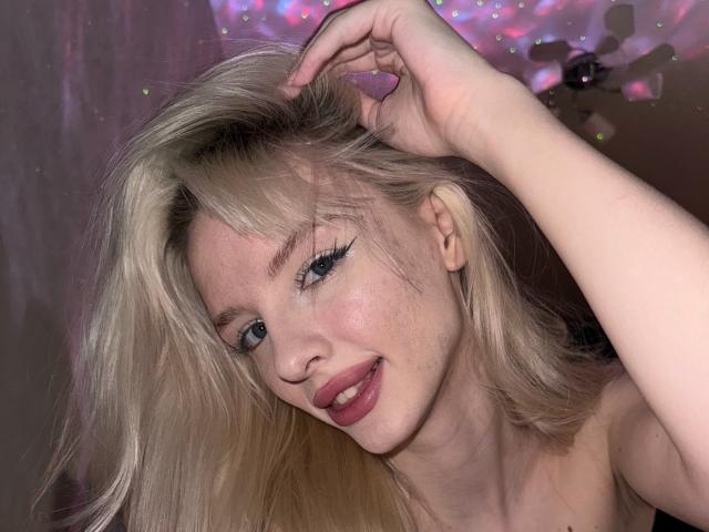 LexyGlam - сексуальная веб-камера в реальном времени - 23341105