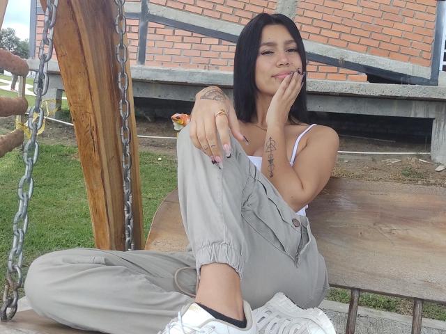 KataleyaMansson - Live Sex Cam - 23343609