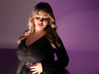 SarahStar - Live sex cam - 23347609