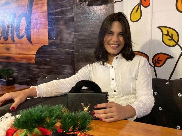 AmyXHottie - Live sexe cam - 23348473