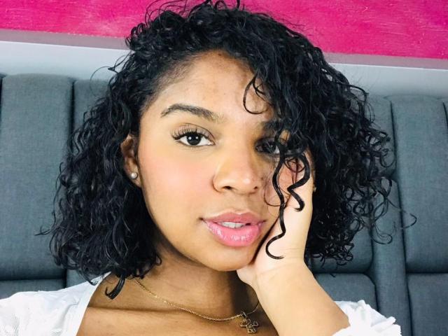 LisaMendez - Live sex cam - 23349317
