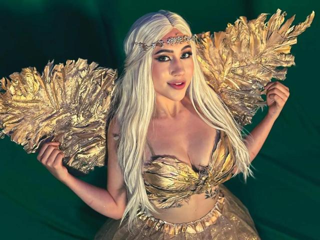 CelesteRusso - Live porn &amp; sex cam - 23351053