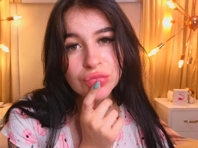 EvelynRosess - Live porn &amp; sex cam - 23351941