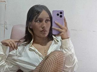 ColetteJohnson - Live Sex Cam - 23352229