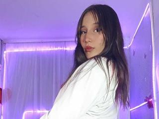 ColetteJohnson - Live Sex Cam - 23352493