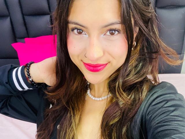 AliceHarrys - Live porn &amp; sex cam - 23353161