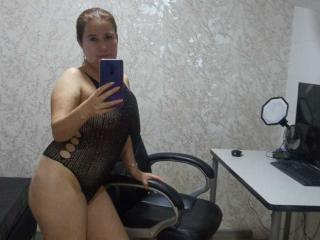 SaraBlondieMilf - Live porn &amp; sex cam - 23358793