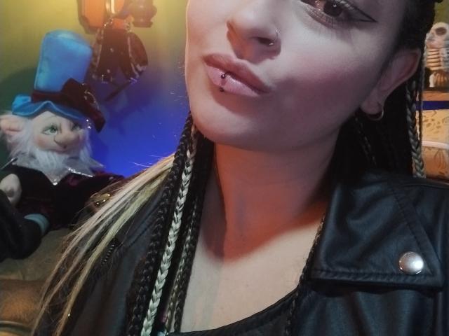 LunaTikka - Live sex cam - 23360601