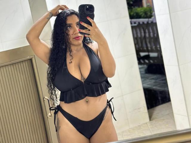 SerenaWillow - Live porn &amp; sex cam - 23363277