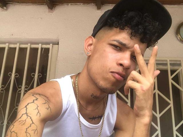 PartGooldenDemon - Sexe cam en vivo - 23367437
