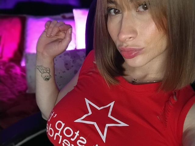 ChloeRocks - Live sex cam - 23368057