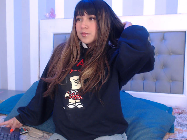 YeryMadison - Live porn &amp; sex cam - 23368837