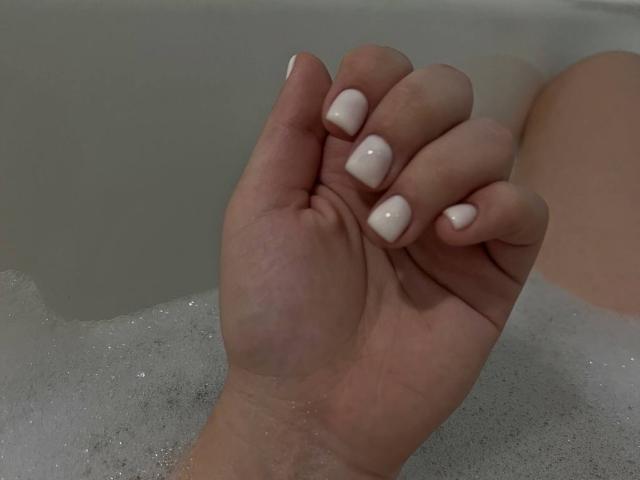 Kalipsia - Live Sex Cam - 23369565