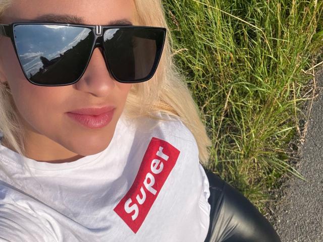 LunaSky-hot - Live sex cam - 23369821