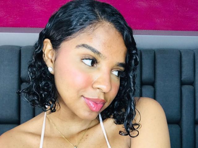 LisaMendez - Live sex cam - 23379461