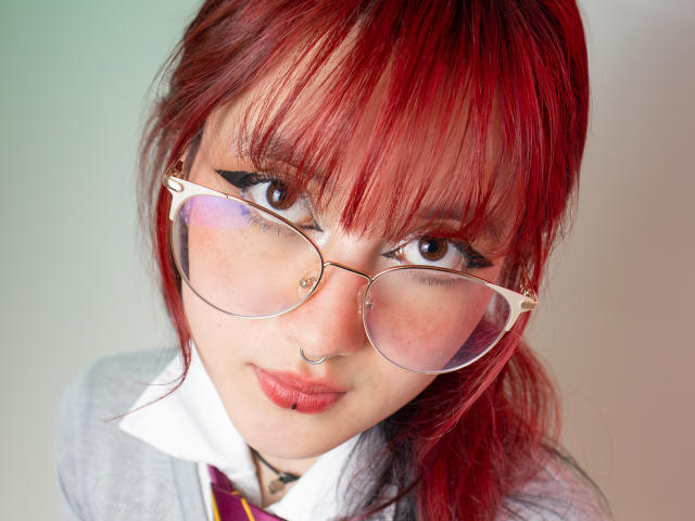 EmilyCuteX - Live Sex Cam - 23380037