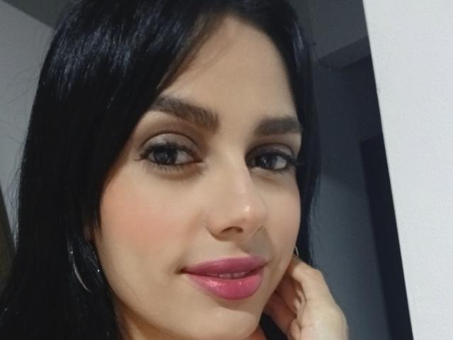 AnaisHilton - Live porn &amp; sex cam - 23380637