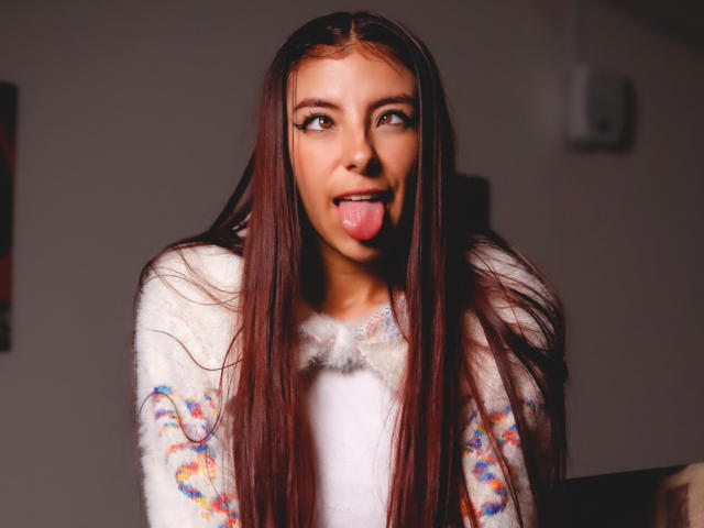 EvangelinaRussel - Live porn &amp; sex cam - 23391133