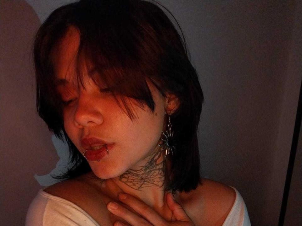 AlixHearts - Live porn &amp; sex cam - 23395869