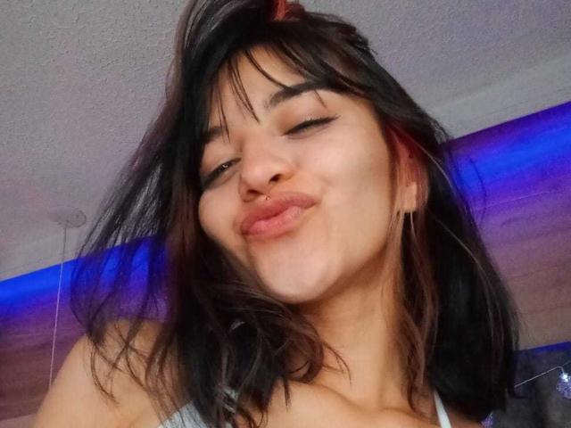 LindaWatsong - Live porn &amp; sex cam - 23398373