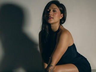 LindaJimenex - Live sex cam - 23402913