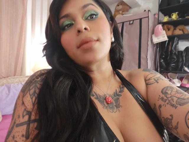 Chili - Live sex cam - 23404397