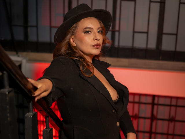 RoxieJackson - Live sex cam - 23404909