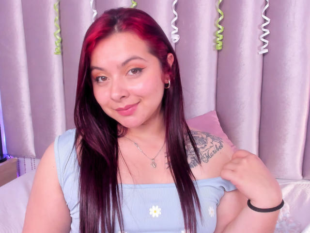 ValeryeSanders - Live porn &amp; sex cam - 23405037