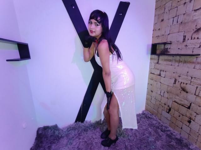 SheWolfSabriina - Live sex cam - 23405113