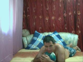 LadiesManX - Live Sex Cam - 2340980