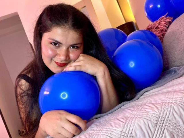 ZoeyClay - Live sex cam - 23410457