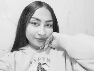 IsabellaGarcez - Live sex cam - 23415445
